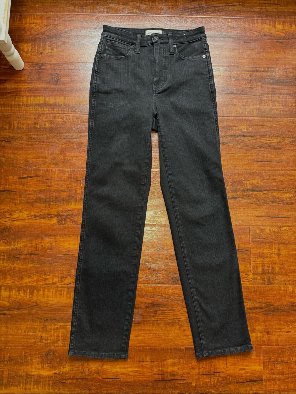 Madewell Women's Black Straight-Leg Jeans size 25 / 2